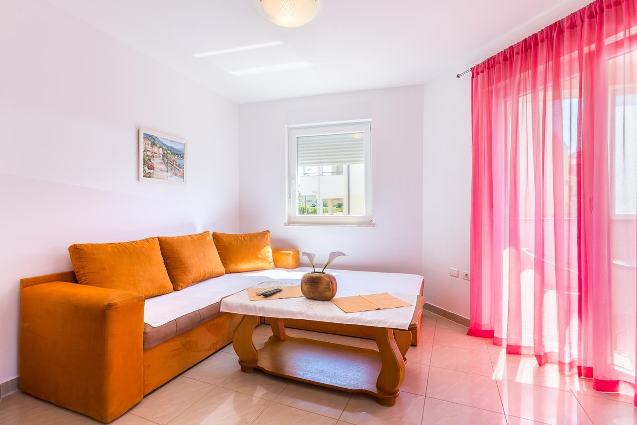 Apartments Tomo Медулин Экстерьер фото